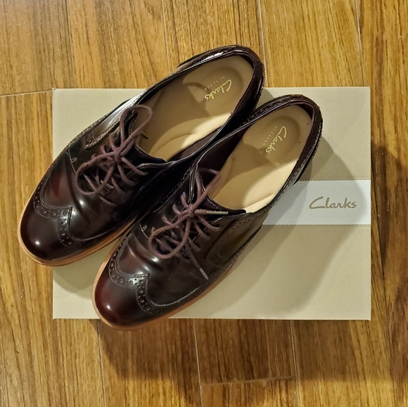 Clarks Teadale Maira Brogues in Aubergine - Picture 5 of 8